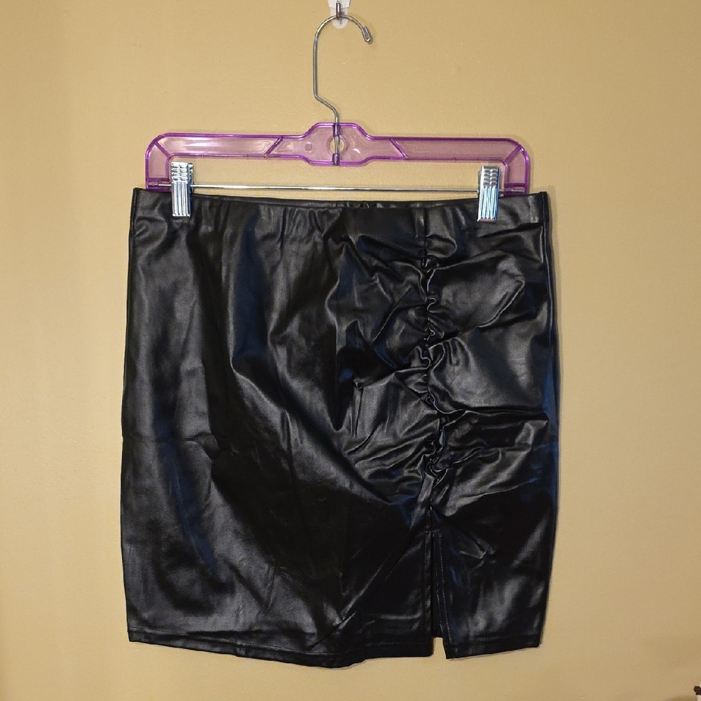 PU Leather Black Ruched Mini Skirt